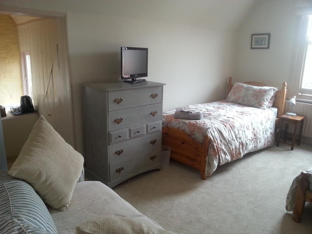 Rowlands Castle No 41 Bed & Breakfast Rowland's Castle Room photo